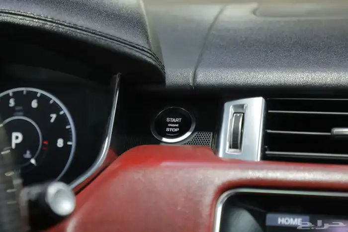 رنج روفر اسبورت 2017 سعودي شبه جديد 14