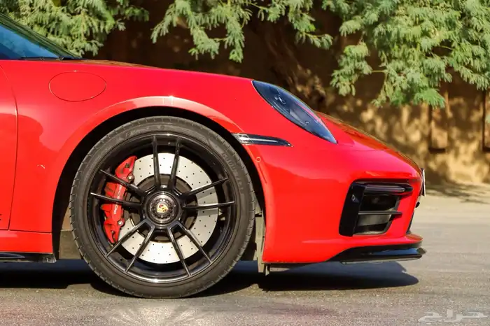 بورش 992 carrera4 GTS 4