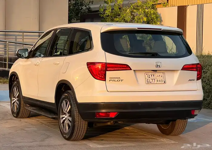 هوندا بايلوت 2017 (بحالة ممتازة) 8