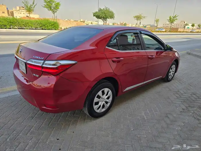 تويوتا كورولا موديل 2018 7