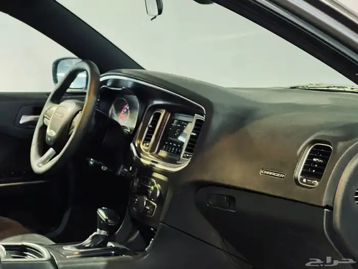 تشارجر 2018 استاندر V6 بحاله ممتازه ماشاء الله 5