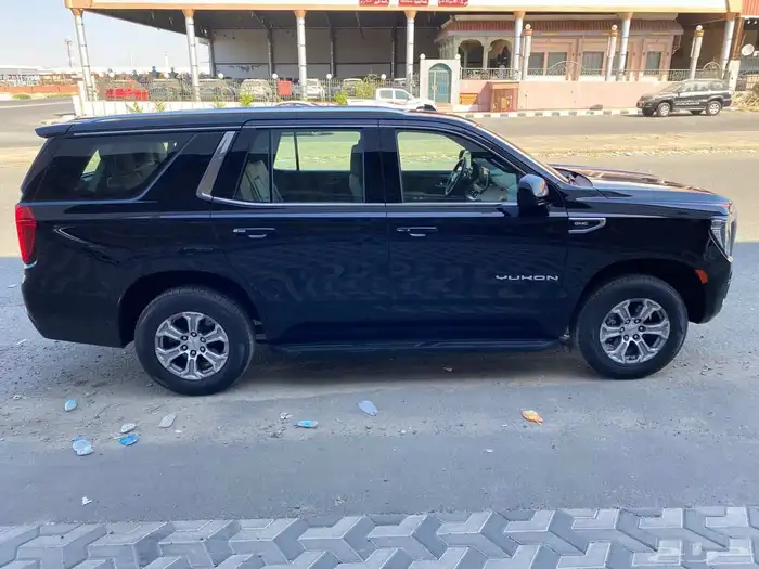 جمس يوكن دبل مديل 2022اسود 7