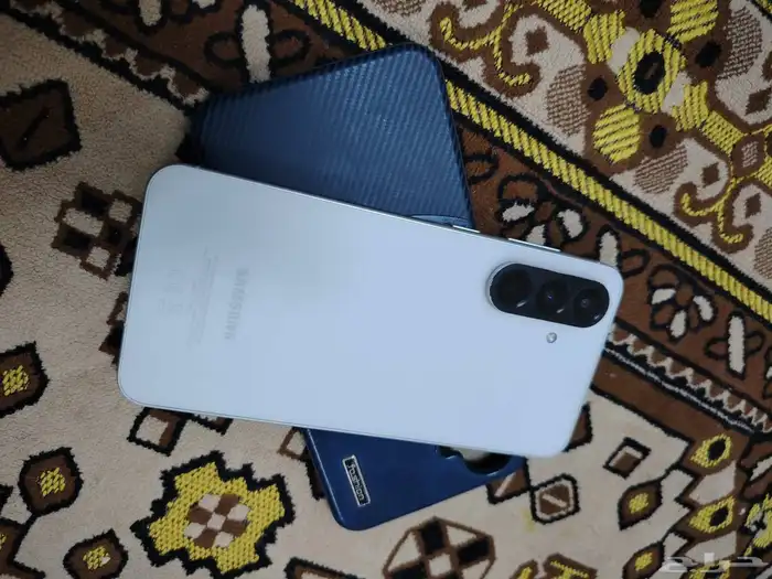 للبيع سامسونج A56 5g نظيف 0