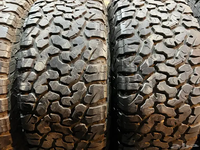 جنوط برايد 6 مسمار مع كفرات نص حجري ودواي مقاس 17 10