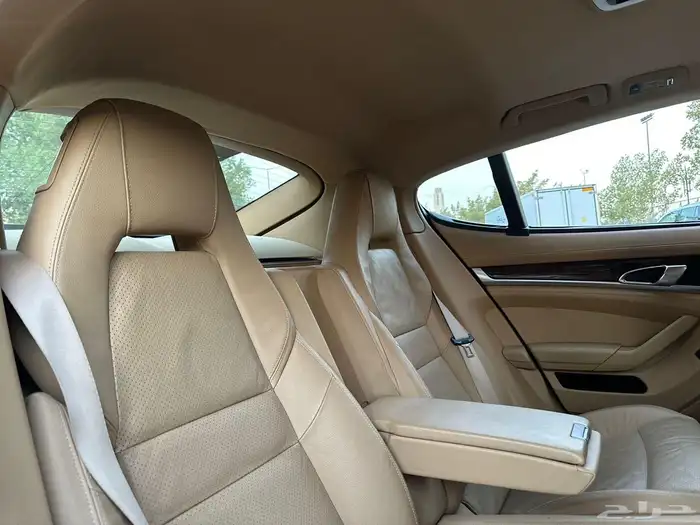 بورش بانميرا 4S 2013 ( ممشى قليل ) 33