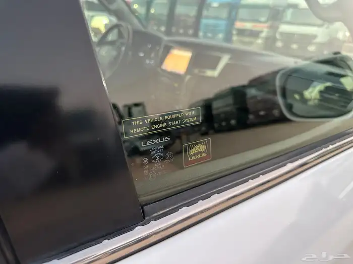 جيب لكزس 2012 سعودي فل كامل بدي ومحركات وكالة 6