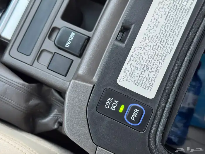 تويوتا برادو 2022 فل كامل VX 15