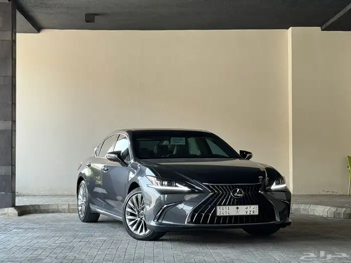 لكزس ES 350 2023 4