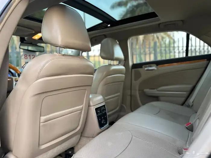 كرايزلر C300 HEMI 2014 ( ممشى قليل ) 29