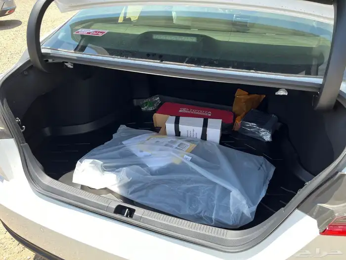 تويوتا كامري 2025 LE بنزين 6