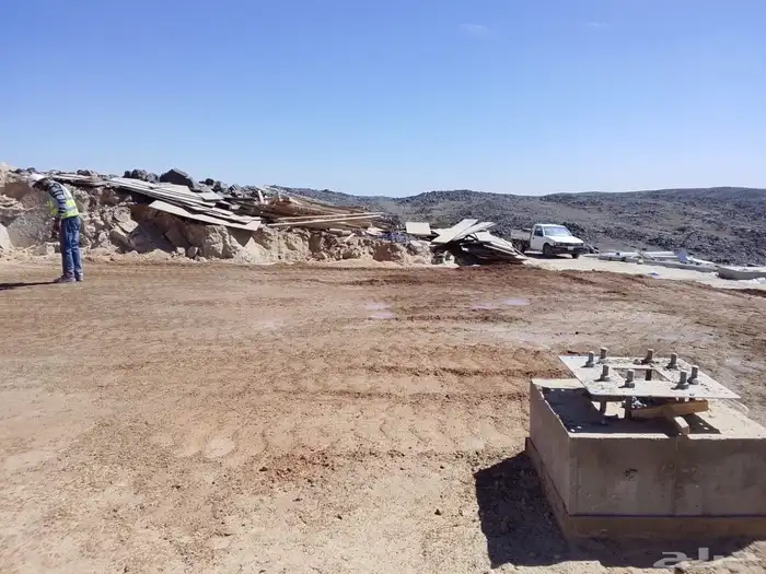 شغل بوكلين حفر   هدم   قص   رص حجر   جميع الأعمال . 4