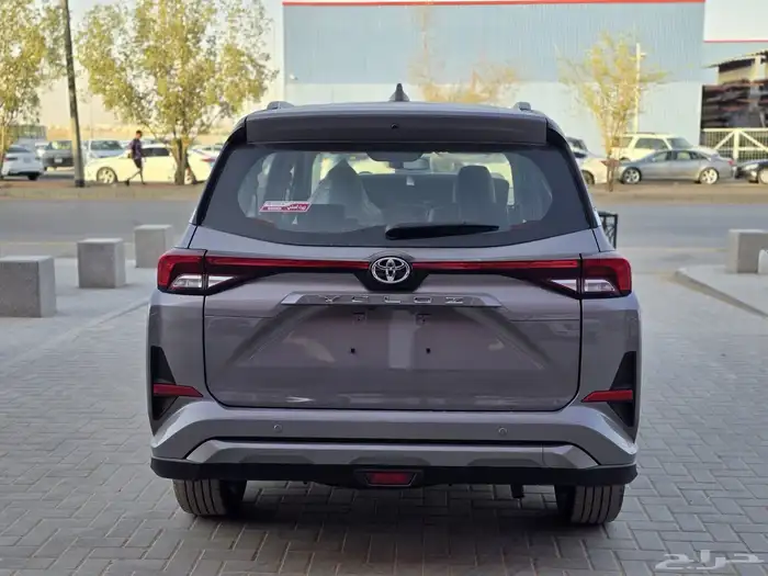 تويوتا فيلوز GLX 2025 اقل سعر 2