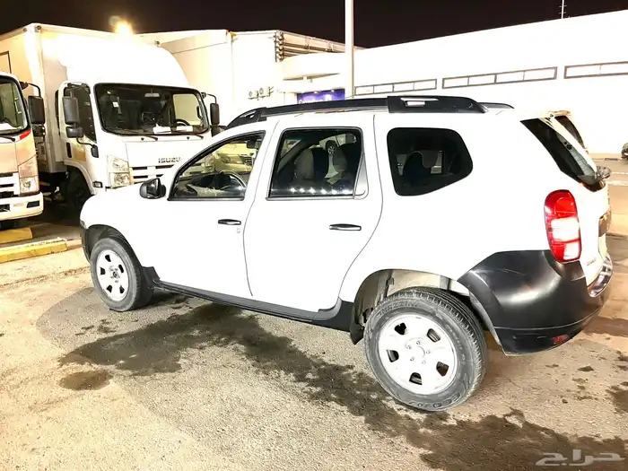 Renault Duster 2015  excellent running condition for sale 2