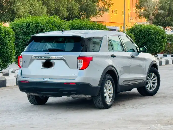 للبيع فورد اكسبلور نص فل دبل 6 سلندر 2