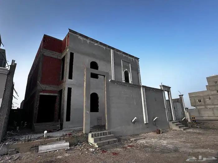 للبيع فيلا عظم بمخطط الصفوة بسعر مناسب 2