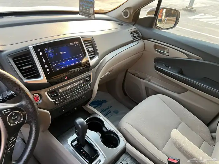 هوندا بايلوت 2017 (بحالة ممتازة) 16