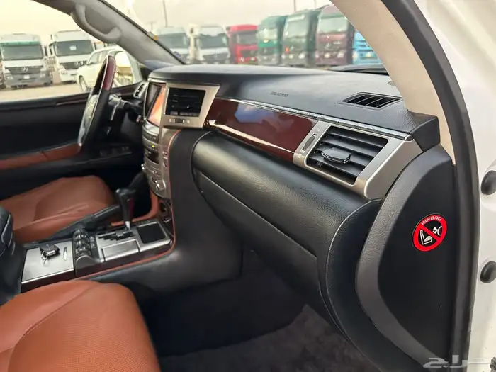 جيب لكزس 2012 سعودي فل كامل بدي ومحركات وكالة 32