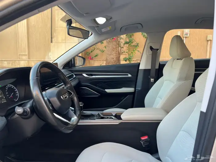 جيلي ام جراند سعودي 17