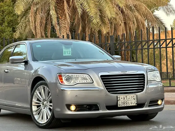 كرايزلر C300 HEMI 2014 ( ممشى قليل ) 7