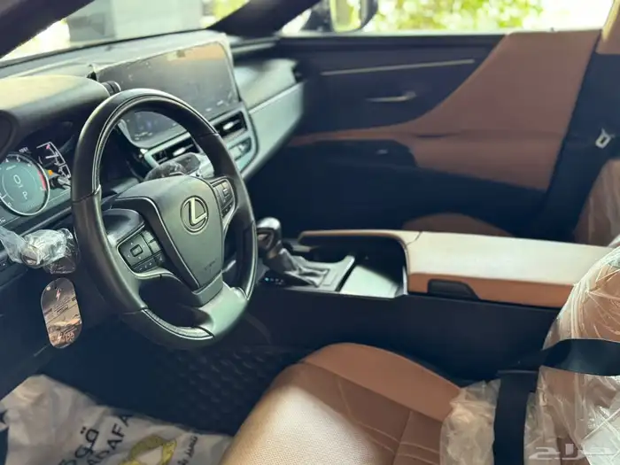 لكزس ES 350 2023 10