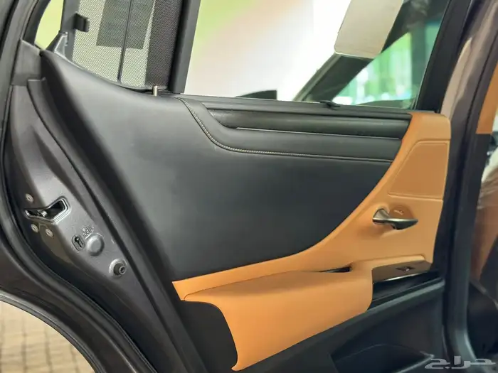 لكزس ES 350 2023 15