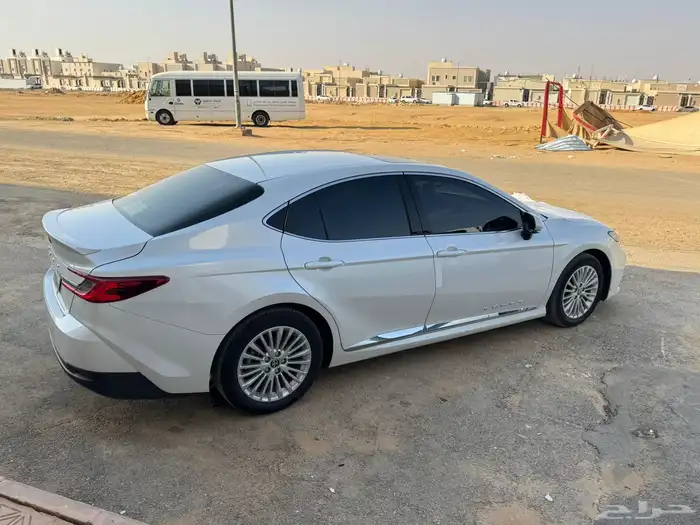 كامري فئة LE موديل 2025 0
