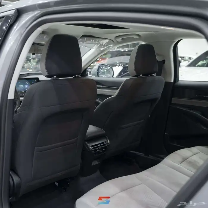 فورد تورس امبيانتي 2026 11