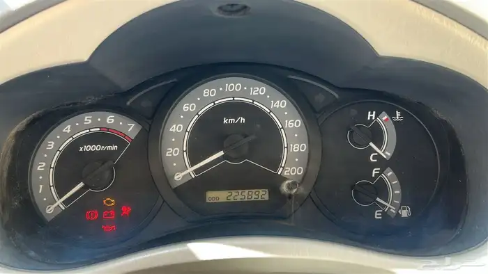 للبيع انوفا 2011 11