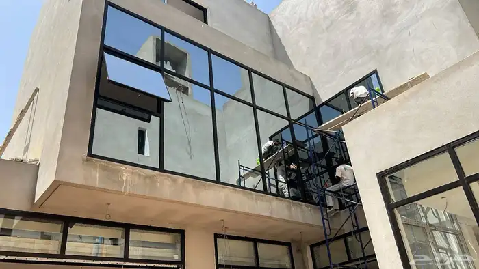 زجاج سيكوريت ودرابزين وكلادينج والمنيوم واستركشر 2