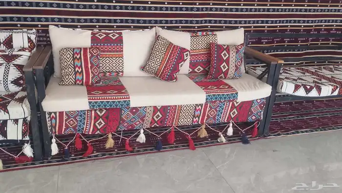 تاجير جلسات تاجير عقود لمبات تاجير كراسي طاولات 0