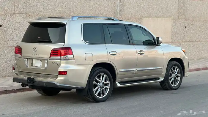 جيب لكزس 2014 4
