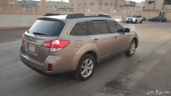 سوبارو أوت بارك 6