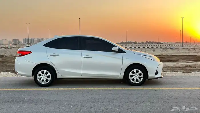 يارس 2021 نظيفة على الشرط 4