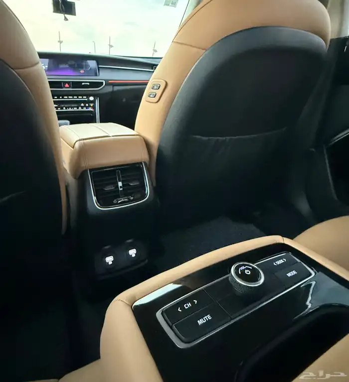 كيا كادينزا 2020 ( بنزين ) فل كامل بدون بانوراما للبيع 14