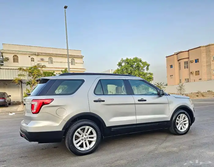 اكسبلورر موديل 2016 14