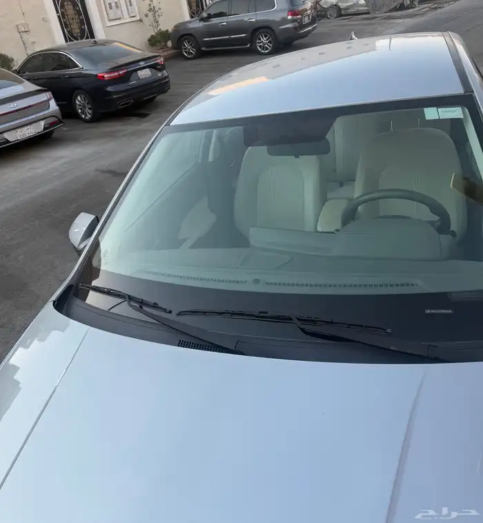 أكسنت 2025 للبيع 7