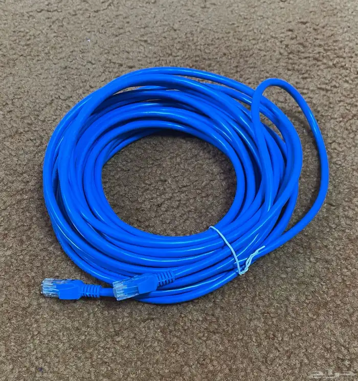 مجموعت اغراض شبه جديده للي يبغاها كامله 28 قطعه 100 ريال كل 16