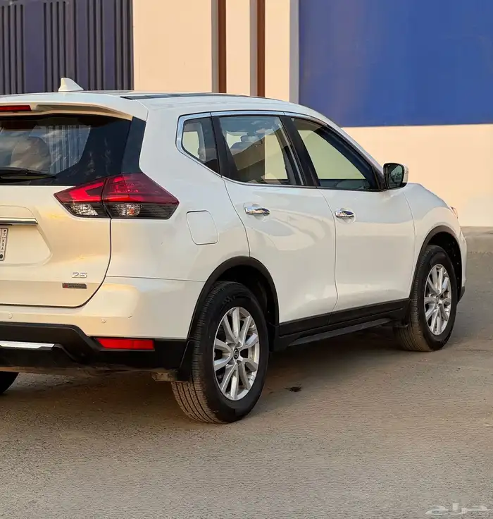 نيسان اكستريل موديل 2021 السعر 49000 الف 16