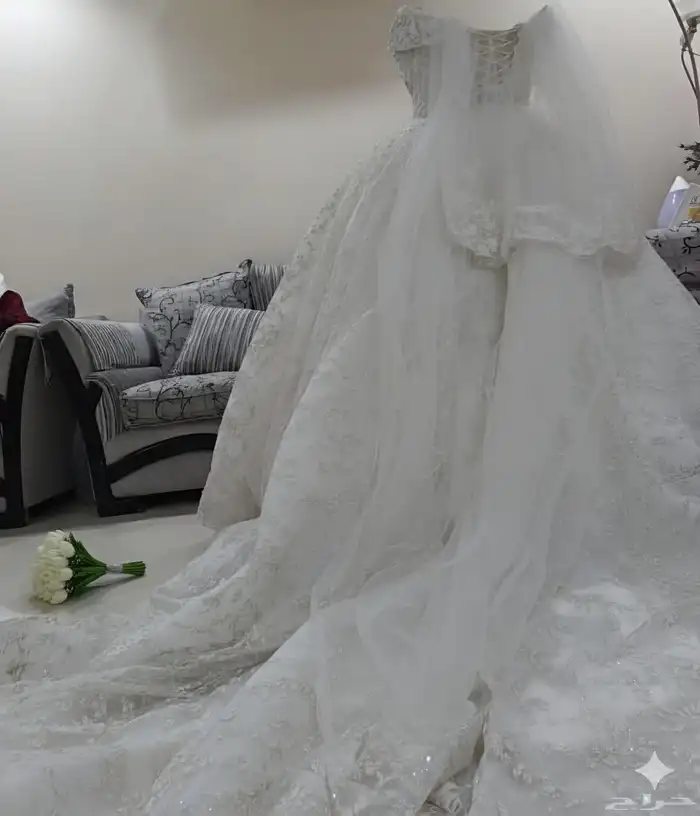 فستان عروس للبيع  جديد 1