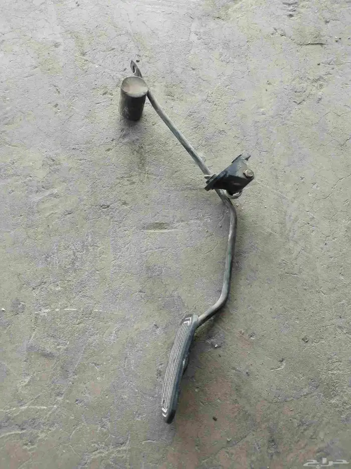 دعسة رجل كامري 2002 _2006 2