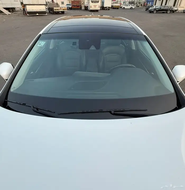 هونداي ازيرا 2021 ( بنزين ) فل كامل شبه جديدة للبيع 8