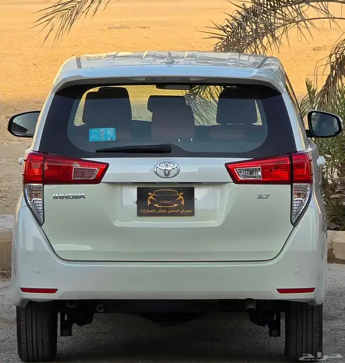 اينوفا 2022 إستاندر 4