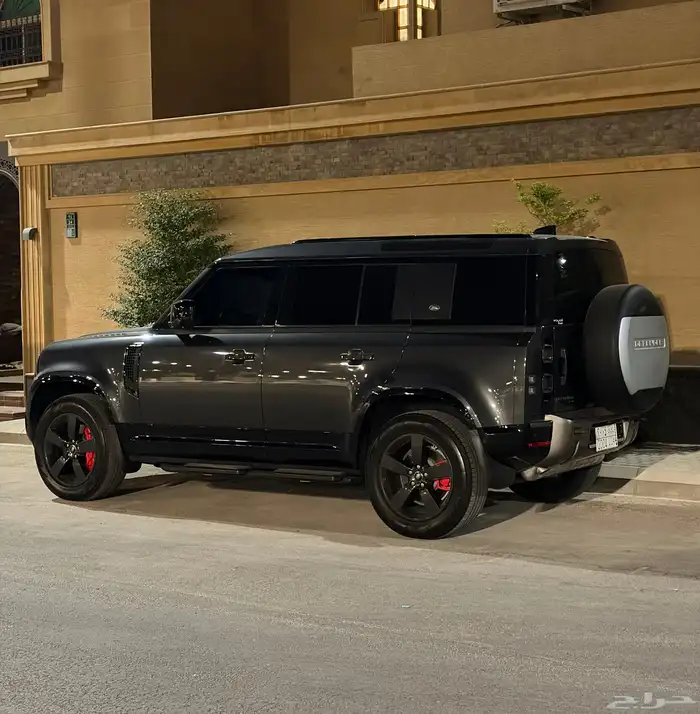 ديفندر 2023 اكس داينمك بحالة الوكالة ماشي 22 الف عالضمان 65