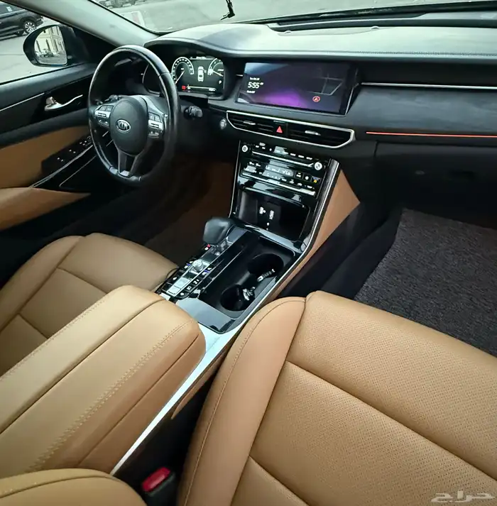 كيا كادينزا 2020 ( بنزين ) فل كامل بدون بانوراما للبيع 10