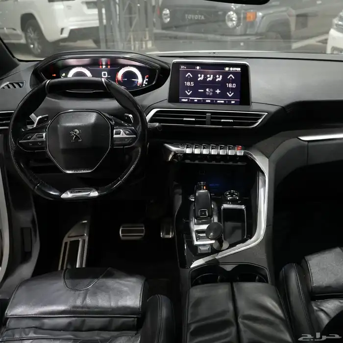 بيجو 5008 موديل 2019 6