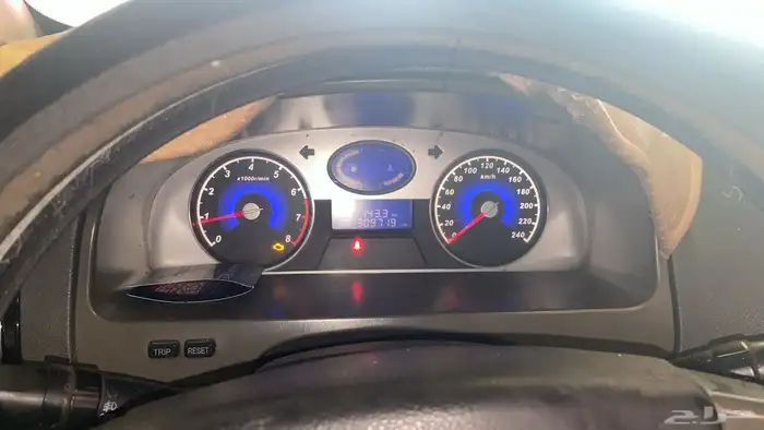 سيارة جيلي ec7 2012 2