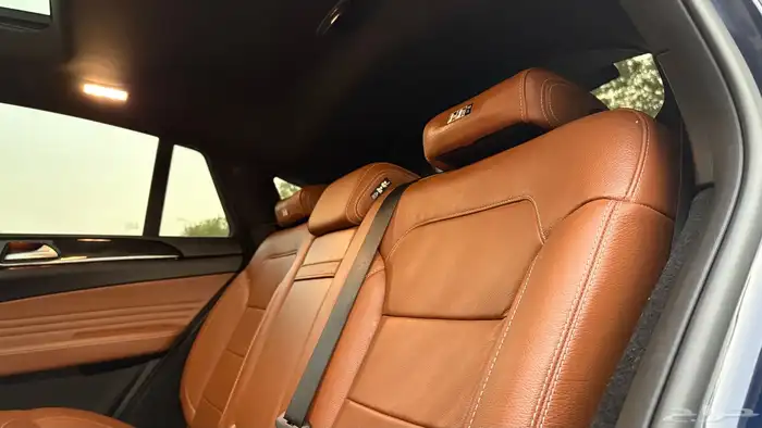 مرسيدس GLE63 2019 ( منوة المستخدم ) 34