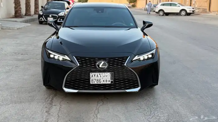 لكزس2022 IS 300 BB للبيع 2