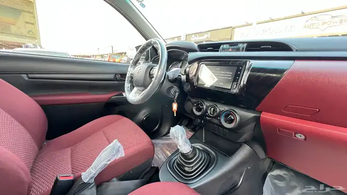 هايلوكس 2023 غماره GLX بنزين 8