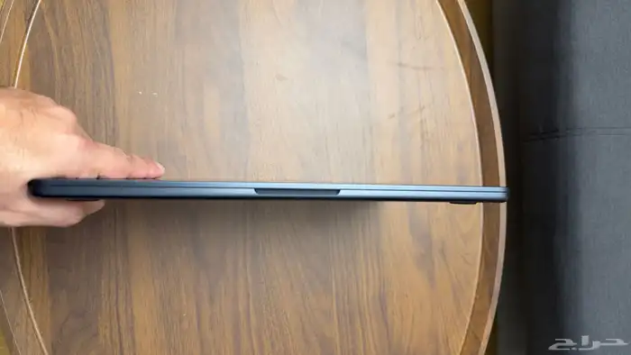 ماك بوك اير M3 شبه جديد 3